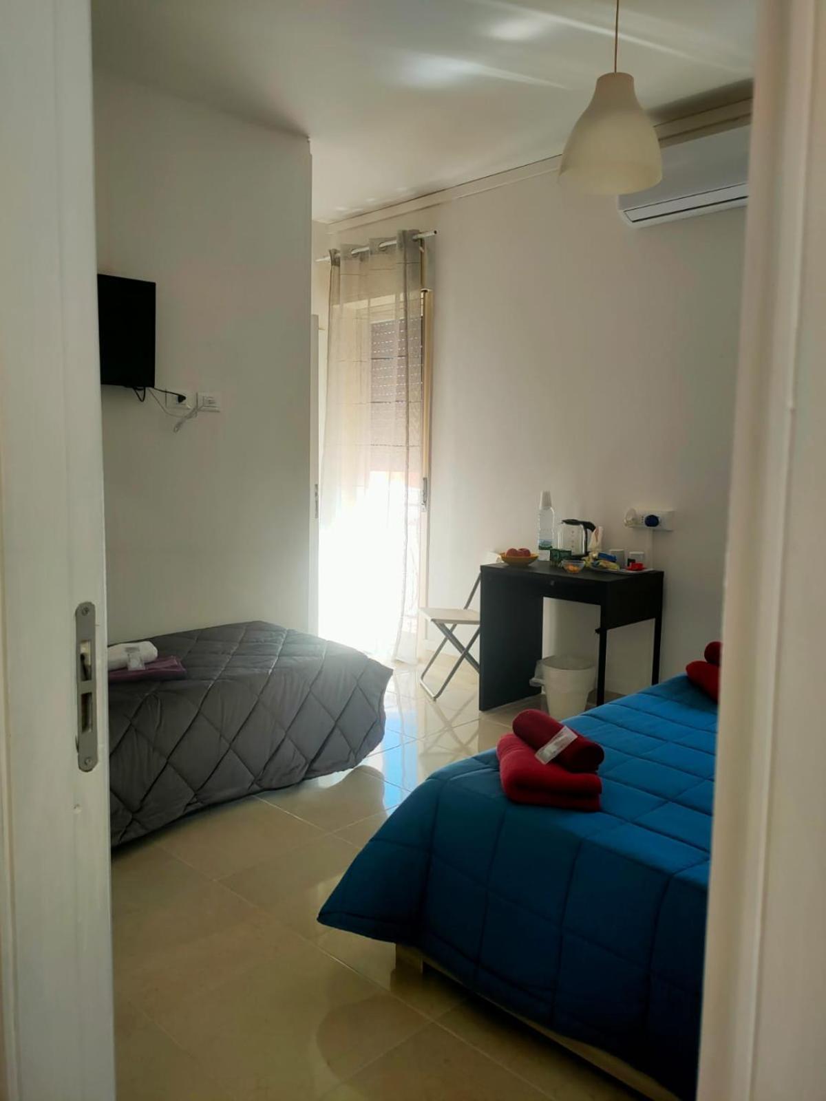 Bed And Fly Aeroporto Catania Reception H24 Bed & Breakfast Eksteriør bilde